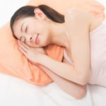 睡眠の質が悪い人の特徴とは　睡眠の質を改善する４つのポイント